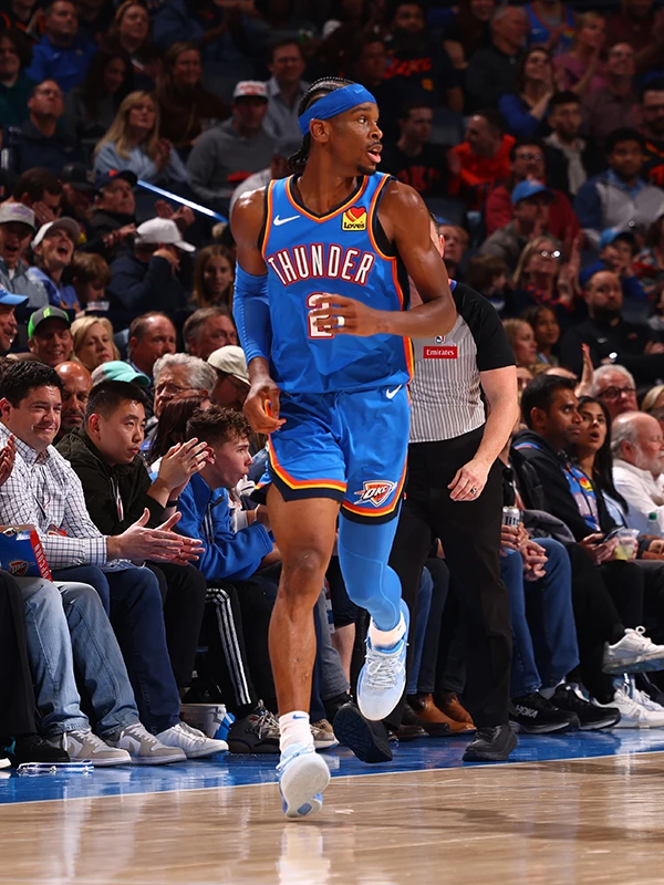 日本队不断突破!,巴特勒连续七场比赛得分超过险胜赢得满堂喝彩的简单介绍