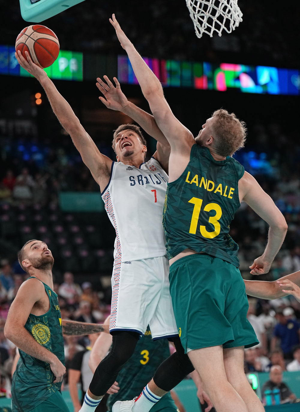 九游体育官网-关于塞维利亚发布备战花絮，关键时刻篮板制胜，国王杯任务艰巨，控场能力受关注的信息